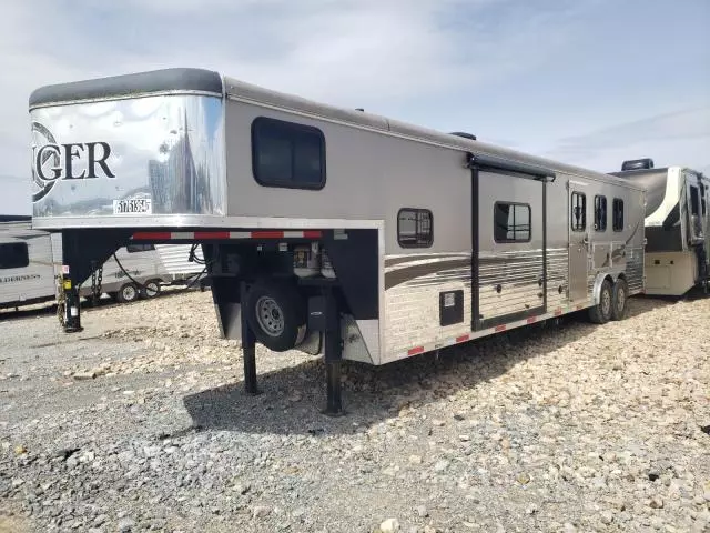 2015 Horton Trailer