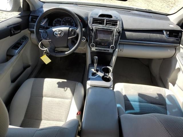 2014 Toyota Camry Hybrid