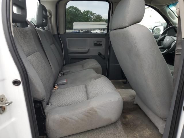 2007 Dodge Dakota Quattro