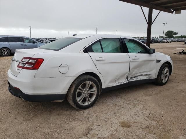 2017 Ford Taurus SE