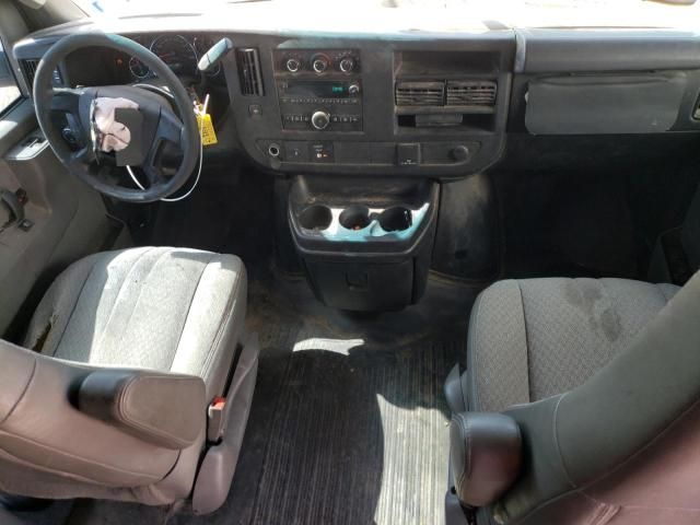 2016 Chevrolet Express G2500