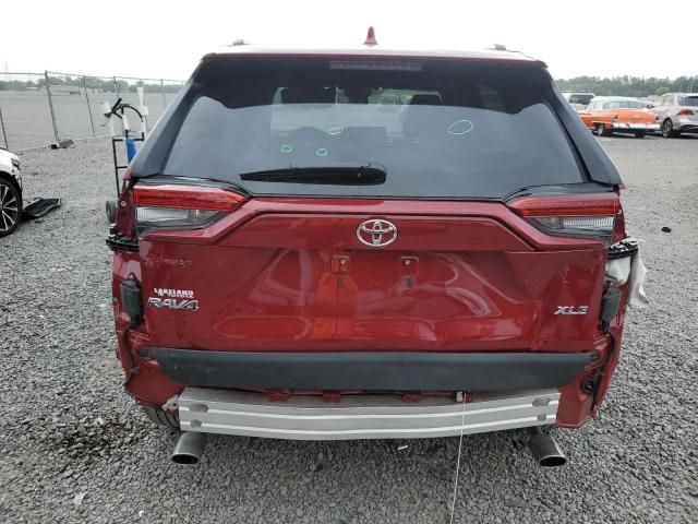 2023 Toyota Rav4 XLE Premium