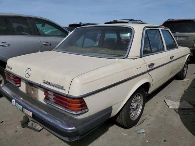 1982 Mercedes-Benz 300 DT