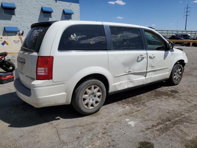 2009 Chrysler Town & Country LX