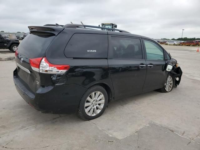 2011 Toyota Sienna XLE