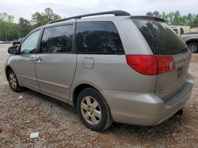 2008 Toyota Sienna CE