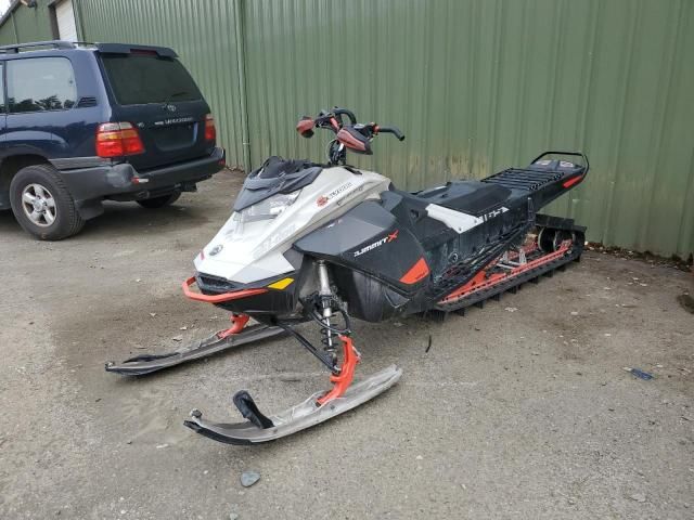 2021 Skidoo Snowmobile