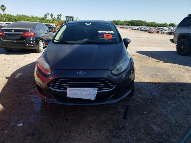 2015 Ford Fiesta SE