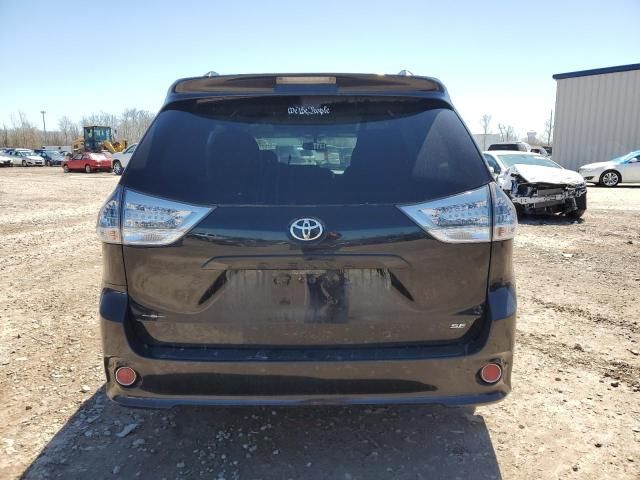 2015 Toyota Sienna Sport