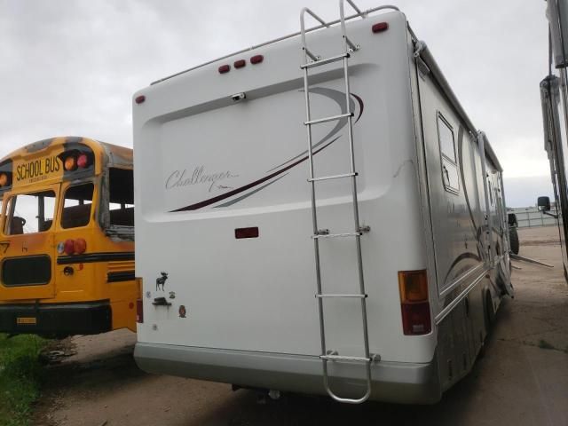 2001 Damon 2001 Workhorse Custom Chassis Motorhome Chassis P3