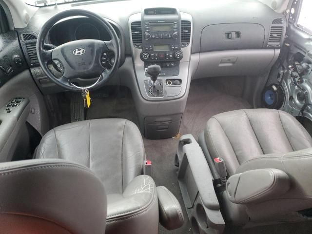 2007 Hyundai Entourage GLS