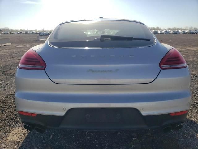 2015 Porsche Panamera SE Hybrid