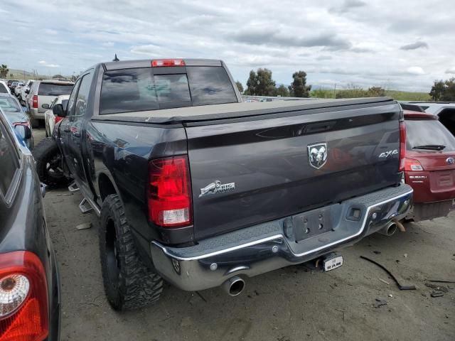 2015 Dodge RAM 1500 SLT