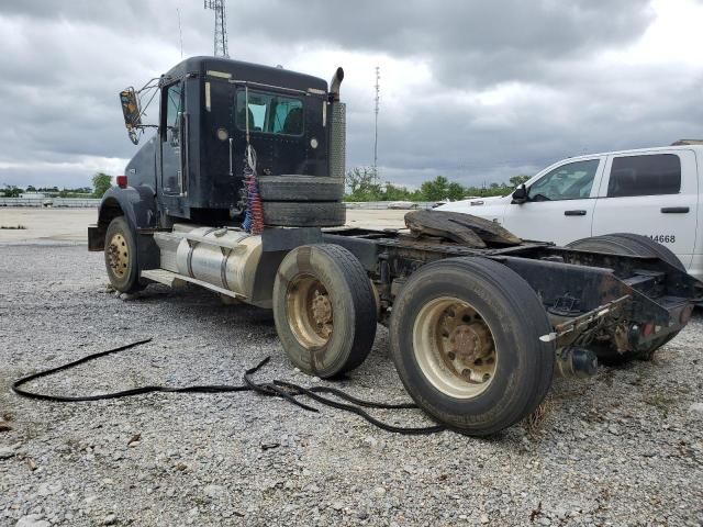 1998 Kenworth Construction T800