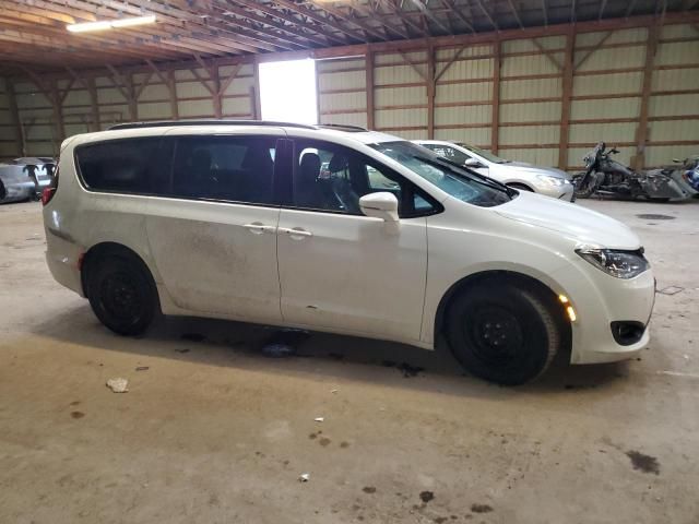 2019 Chrysler Pacifica Hybrid Limited