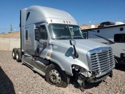 Salvage trucks for sale at Phoenix, AZ auction: 2017 Freightliner Cascadia 125