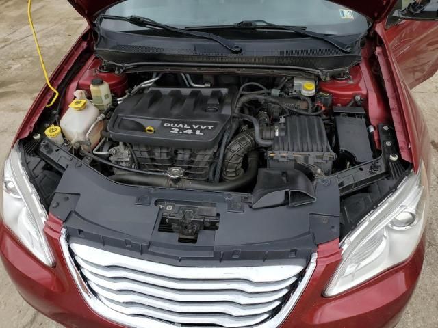 2011 Chrysler 200 Limited