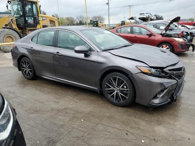 2021 Toyota Camry SE