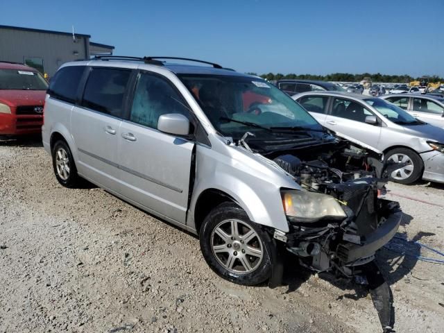 2010 Chrysler Town & Country Touring