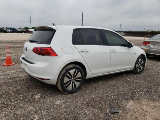 2016 Volkswagen E-GOLF SE