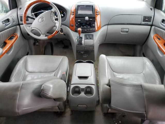 2008 Toyota Sienna XLE