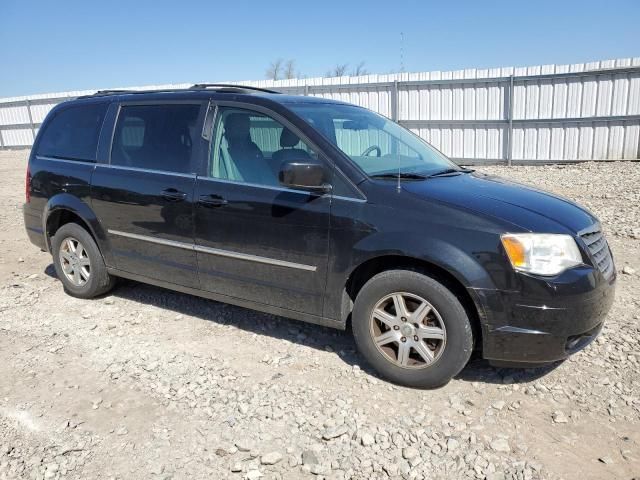 2010 Chrysler Town & Country Touring