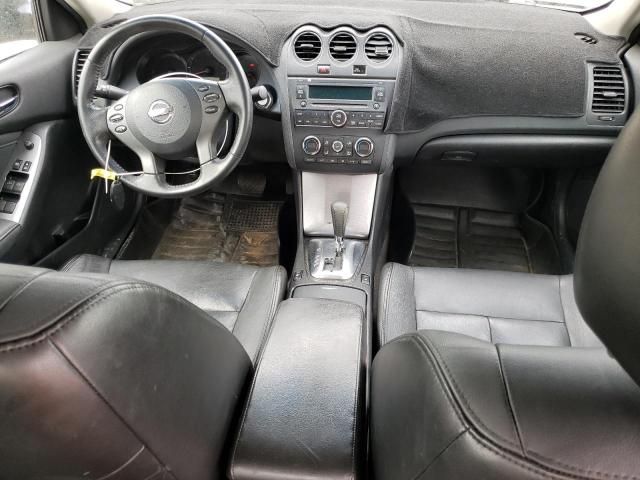 2010 Nissan Altima Base