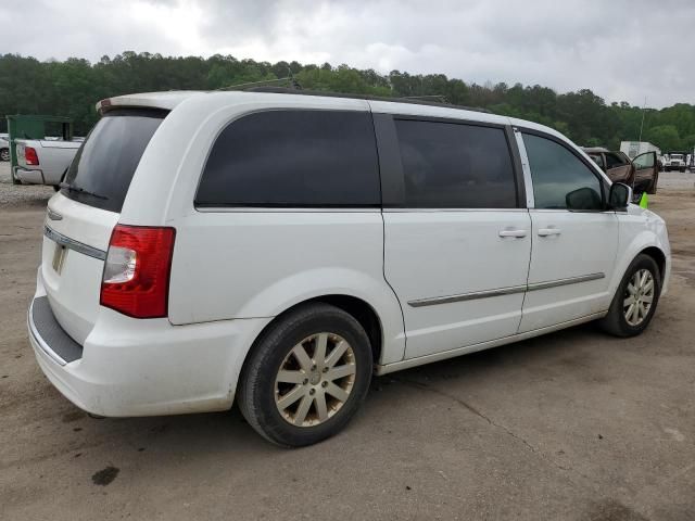 2015 Chrysler Town & Country Touring