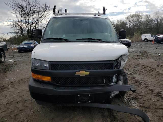 2022 Chevrolet Express G2500