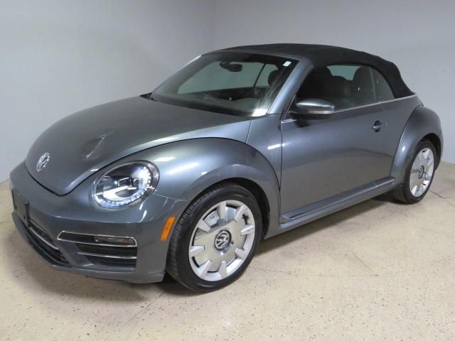 2017 Volkswagen Beetle S/SE