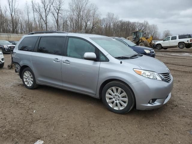 2013 Toyota Sienna XLE