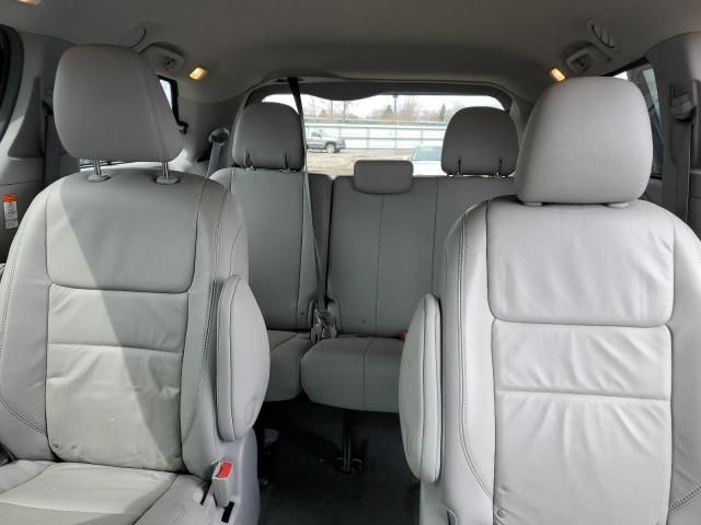 2017 Toyota Sienna XLE