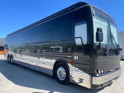 Salvage trucks for sale at Lebanon, TN auction: 2005 Prevost Bus