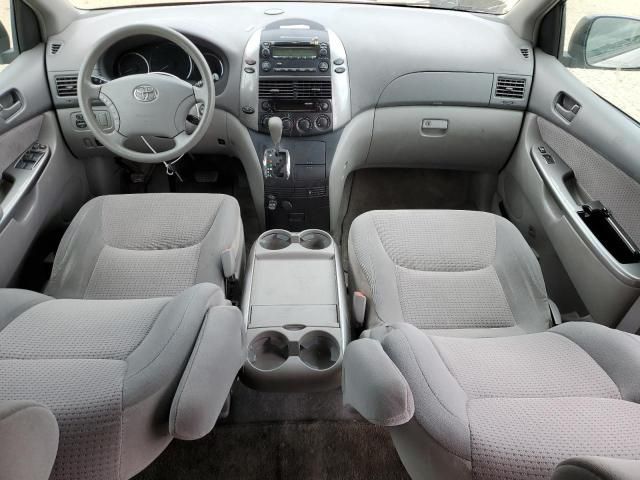 2006 Toyota Sienna CE