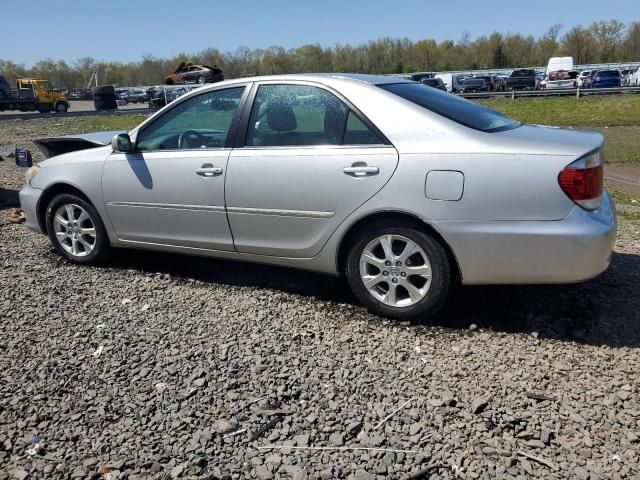 2005 Toyota Camry LE