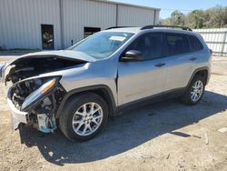 Salvage cars for sale at Grenada, MS auction: 2016 Jeep Cherokee Sport