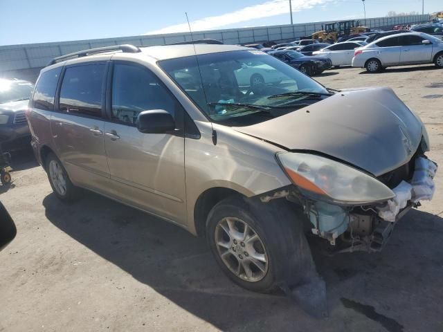 2006 Toyota Sienna LE