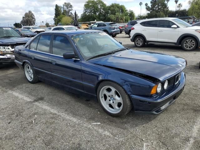 1991 BMW M5