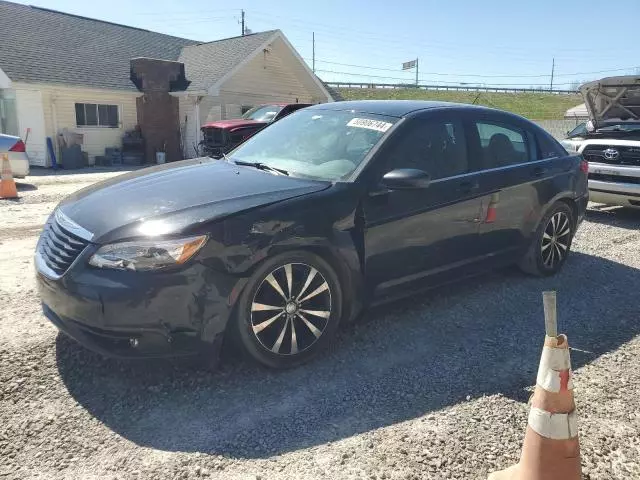 2014 Chrysler 200 Touring