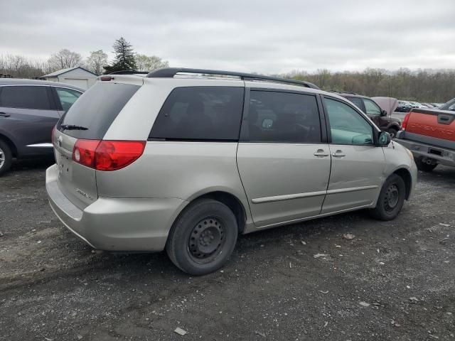 2007 Toyota Sienna CE