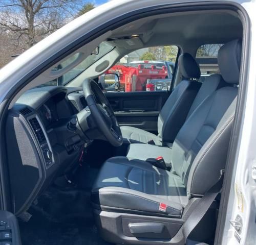 2022 Dodge RAM 1500 Classic Tradesman