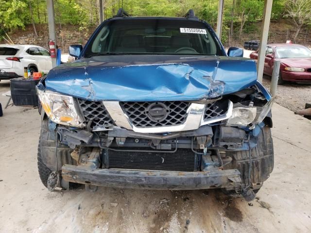 2005 Nissan Frontier Crew Cab LE