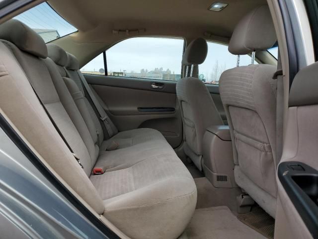 2005 Toyota Camry LE