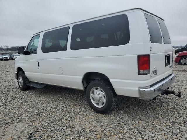 2014 Ford Econoline E350 Super Duty Wagon