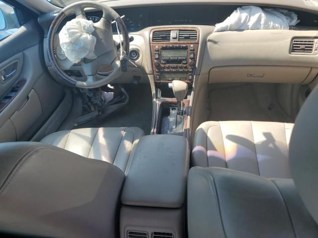 2004 Toyota Avalon XL