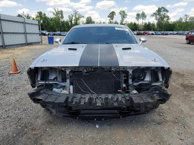 2010 Dodge Challenger SE