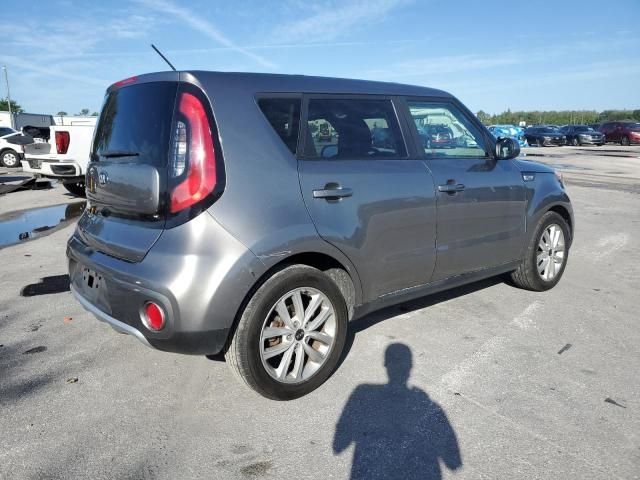 2017 KIA Soul +