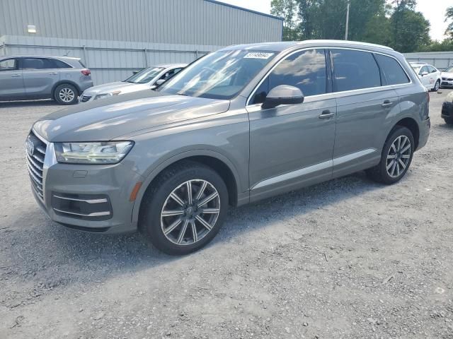 2017 Audi Q7 Premium Plus