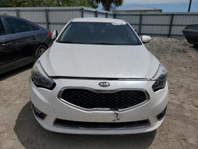 2016 KIA Cadenza Luxury