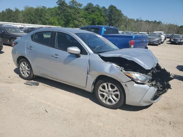 2017 Toyota Yaris IA